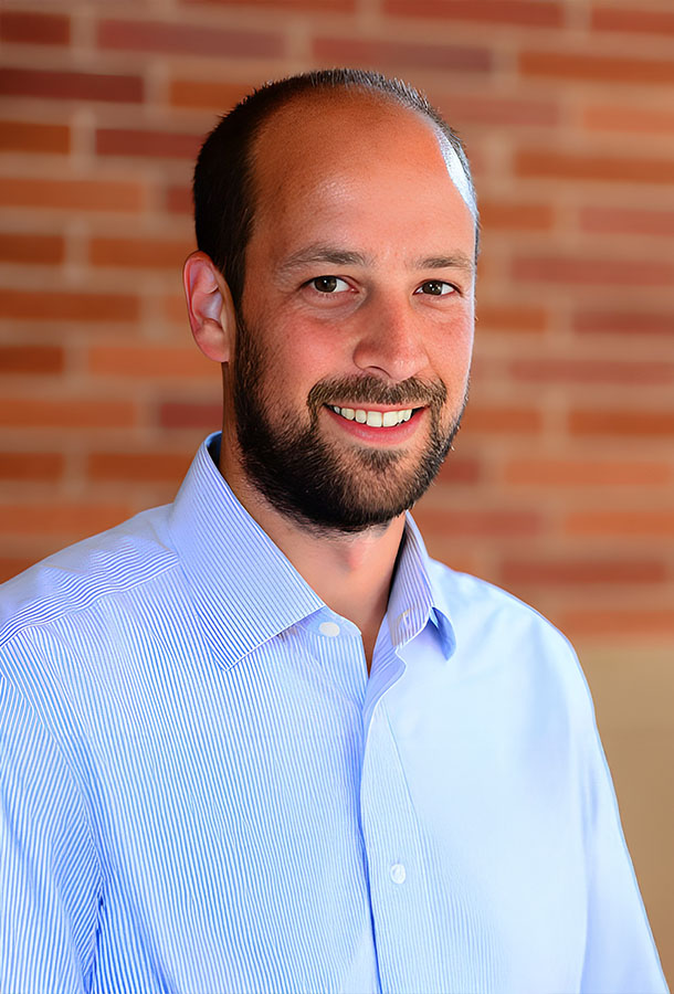 Scott Cohen>